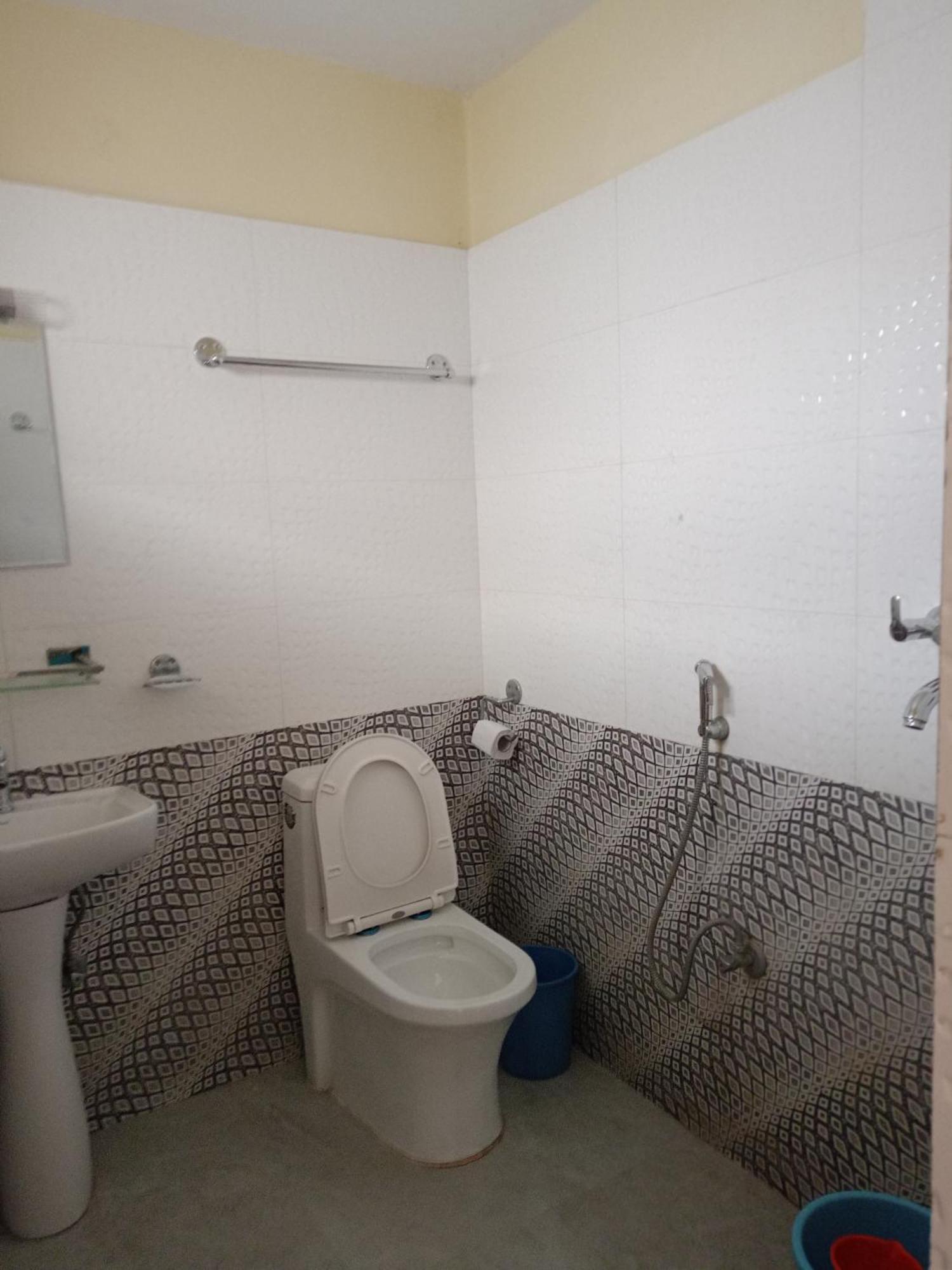 Pokhara Metro Eco Hotel Bilik gambar