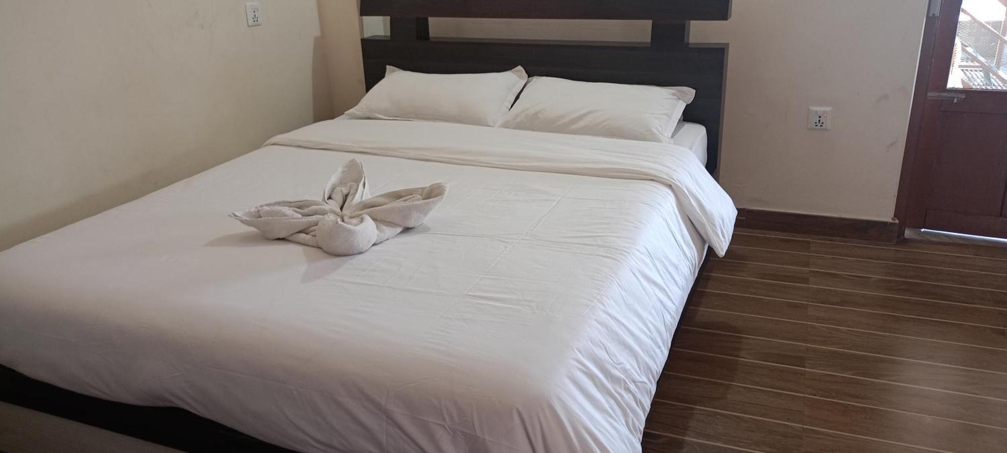 Pokhara Metro Eco Hotel Bilik gambar