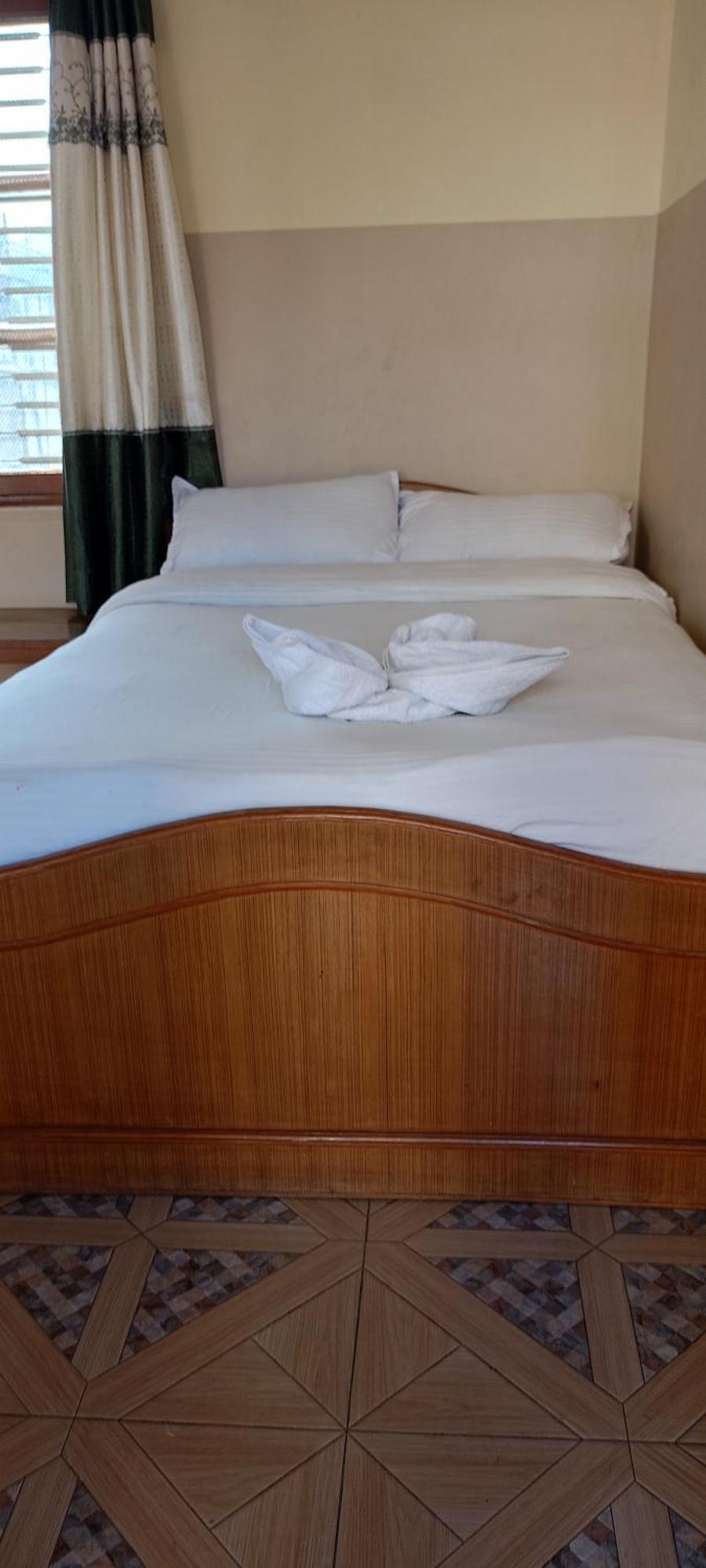 Pokhara Metro Eco Hotel Bilik gambar